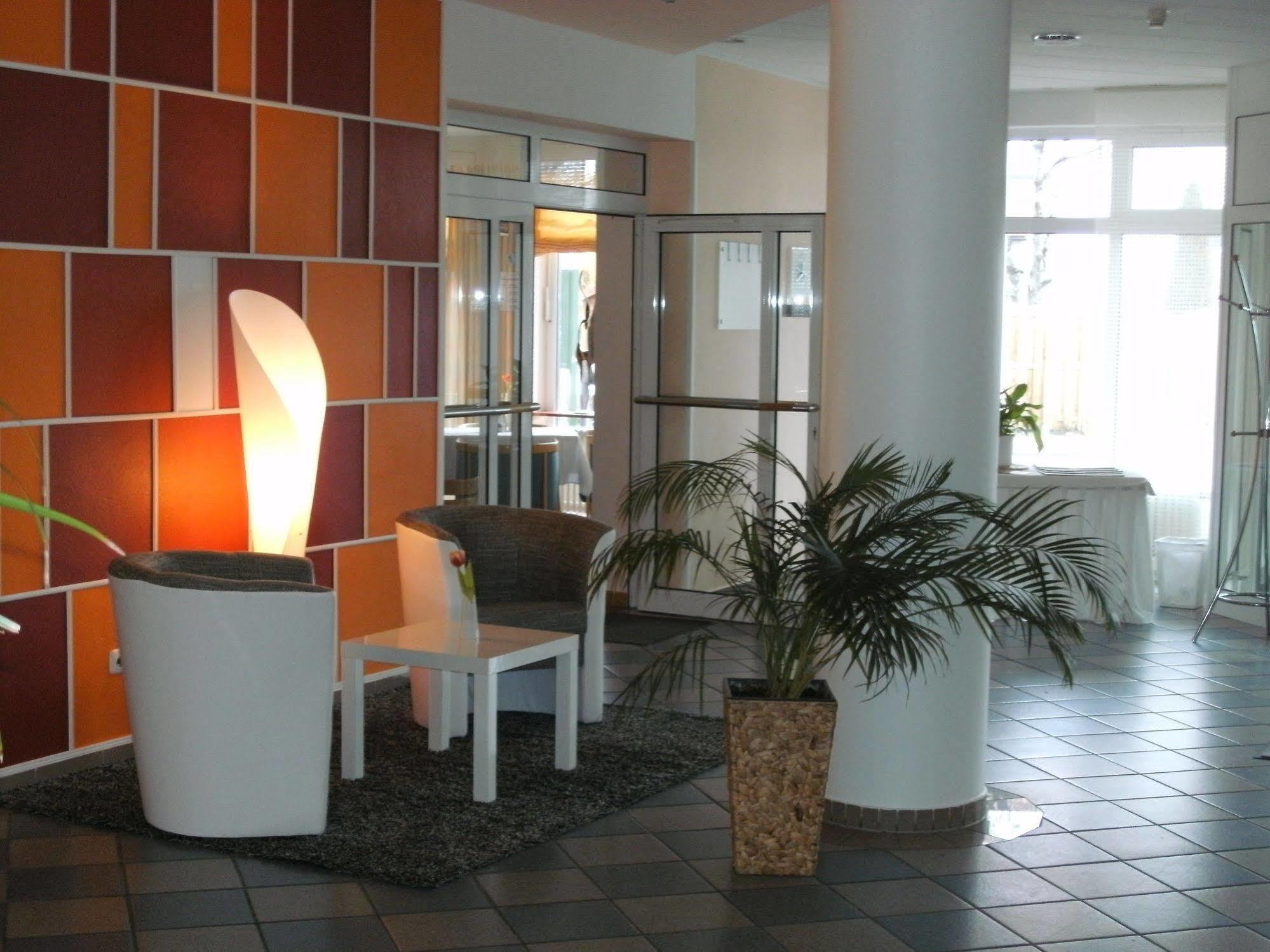 H+ Hotel Erfurt Exterior photo